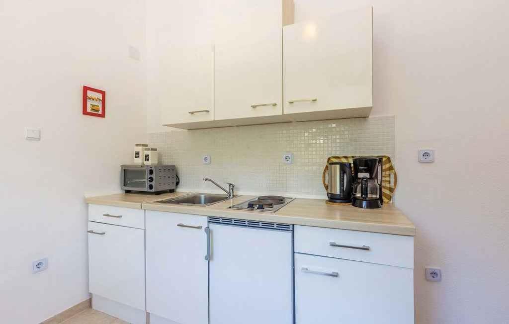 Apartments Karlobag/Velebit Riviera 34630 Room photo