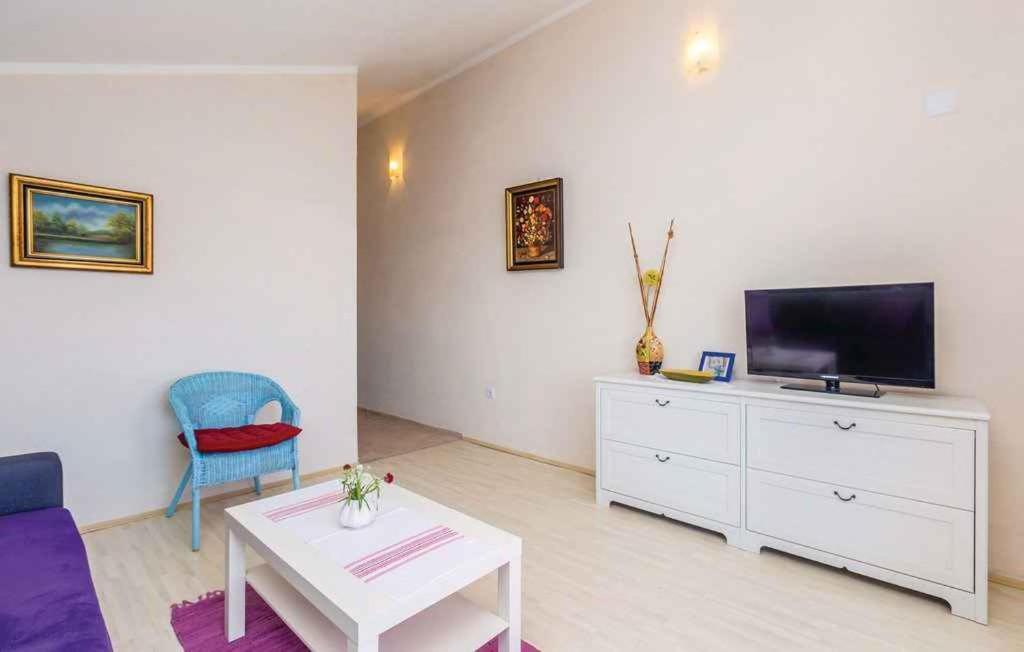 Apartments Karlobag/Velebit Riviera 34630 Room photo